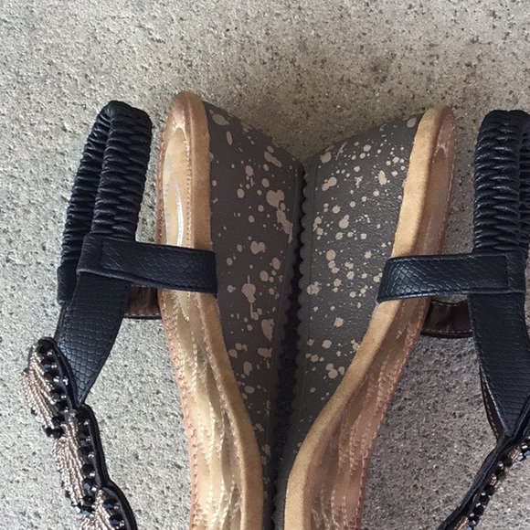 1 left! Black low COMFORT WEDGE sandal w/ bling - Picture 3 of 5